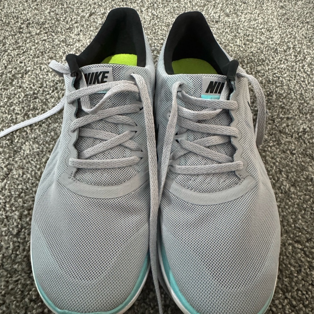 Nike Light Gray and Aqua Running Shoes